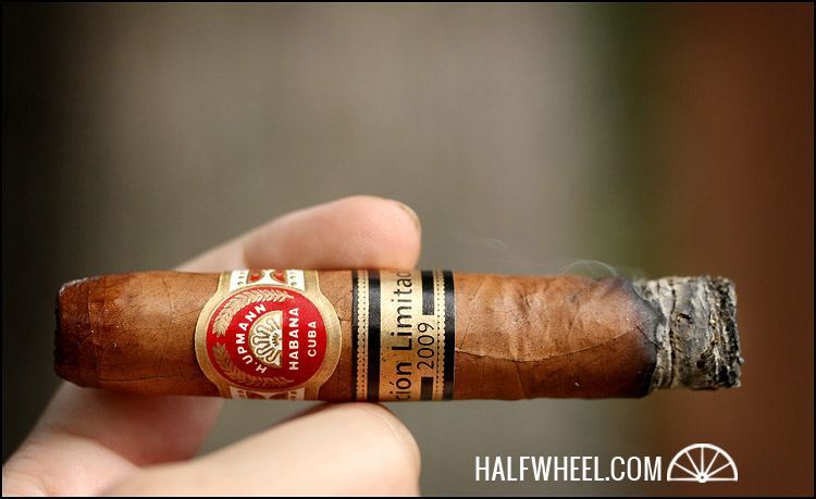 H. Upmann Magnum 48 (EL 2009) 2