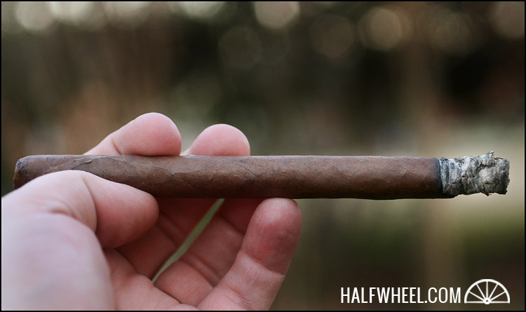 该隐 F Lancero Tubo.jpg