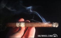 塔图阿赫 TATUAJE NHC SELECCIÓN LIMITADA CAPA ESPECIAL 雪茄