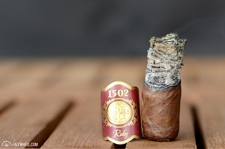 1502 RUBY LANCERO 雪茄