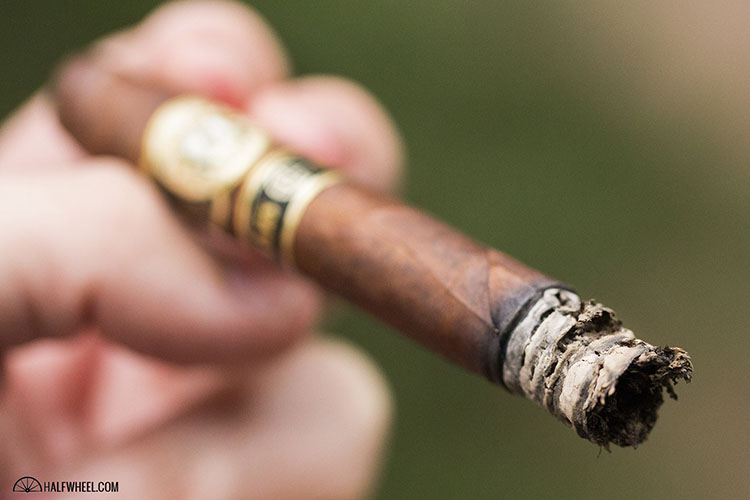 杜兰 DURAN CIGARS NEYA F8 TEXAS TACTICAL LANCERO 雪茄