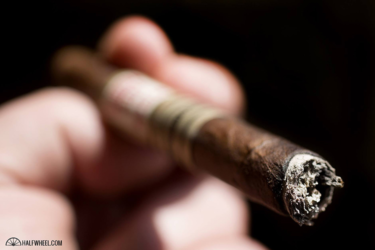 HERRERA ESTELÍ EDICIÓN LIMITADA H-TOWN LANCERO 雪茄