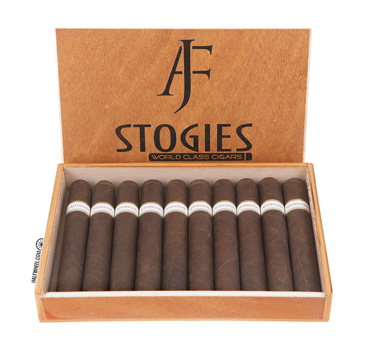 STOGIES WORLD CLASS CIGARS A.J. FERNÁNDEZ EXCLUSIVE 雪茄