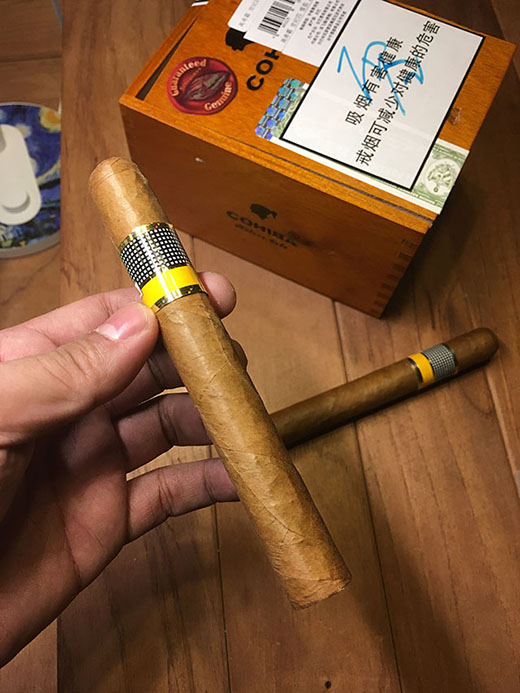 高希霸世纪四号(Cohiba Siglo IV)