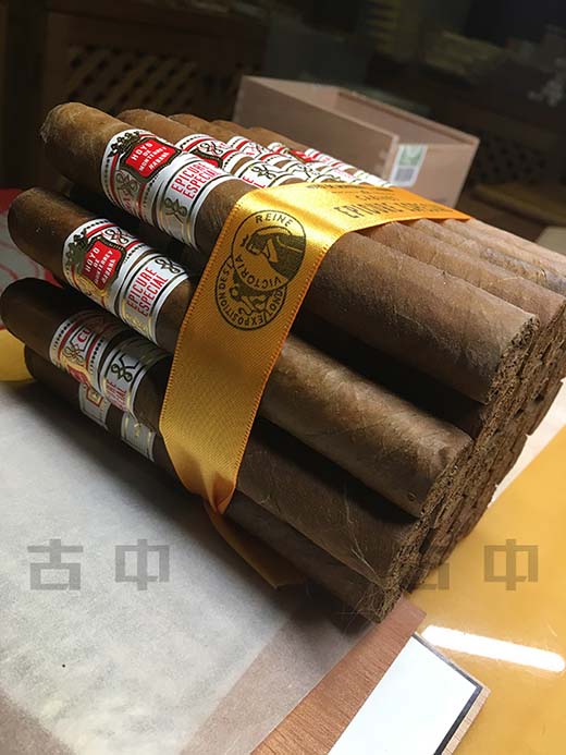 蒙特利逍遥特别版雪茄（Hoyo de Monterrey Epicure Especial）