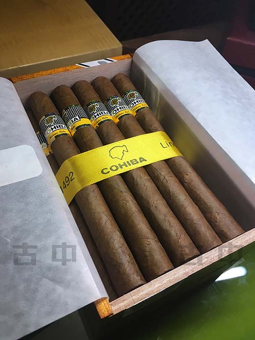 高希霸世纪五(Cohiba Siglo V)雪茄