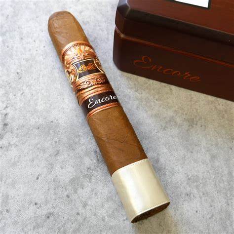 卡里罗复兴雄伟特冠 E.P.Carrillo Encore Majestic 雪茄