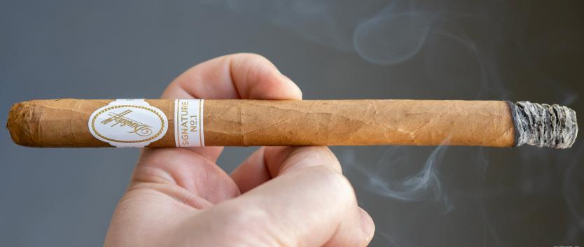 大卫杜夫签名1号限量版雪茄 - DAVIDOFF SIGNATURE NO. 1 LIMITED EDITION
