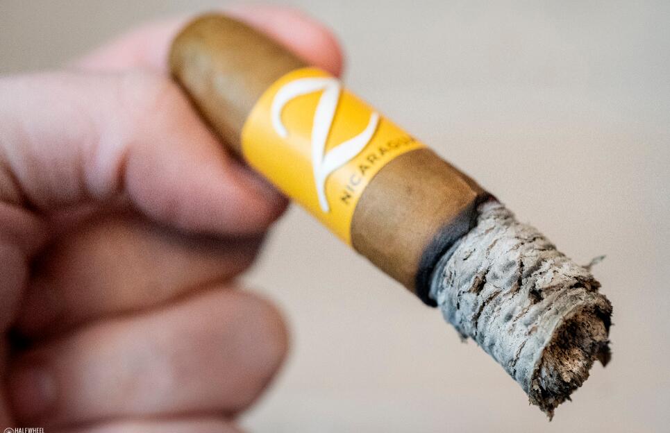 季诺尼加拉瓜罗布图雪茄 - ZINO NICARAGUA ROBUSTO