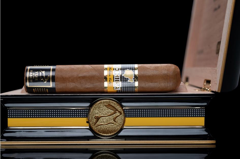 高希霸世纪金禧庆典兔年-COHIBA SIGLO DE ORO CELEBRATES YEAR OF THE RABBIT