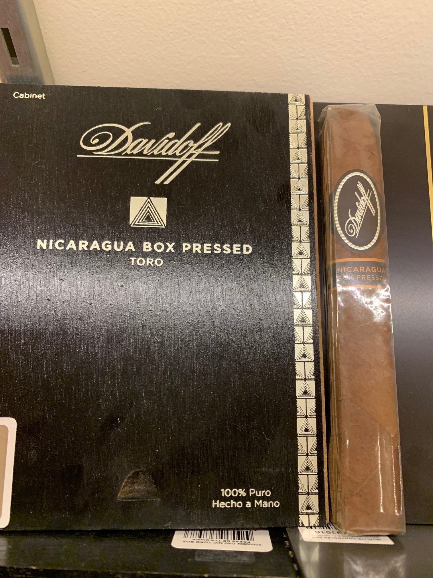 大卫杜夫尼加拉瓜托罗方形雪茄 Davidoff Nicaragua Box-Pressed Toro