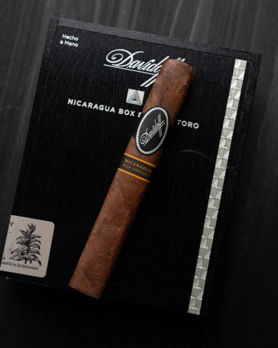 大卫杜夫尼加拉瓜托罗方形雪茄 Davidoff Nicaragua Box-Pressed Toro