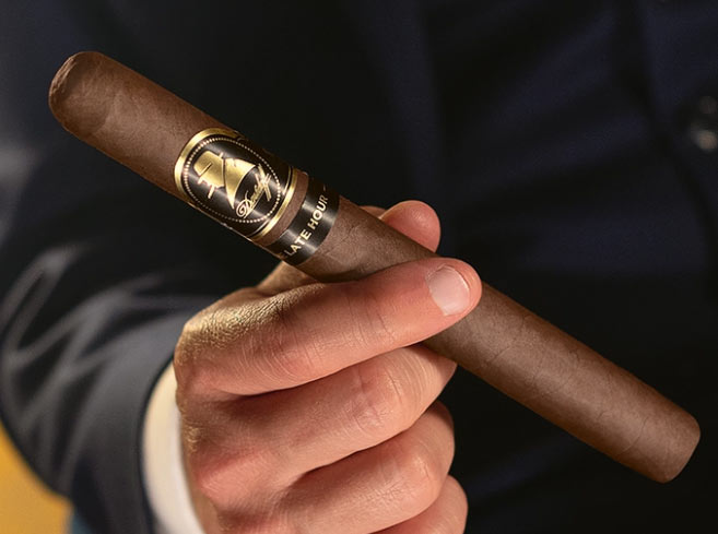 大卫杜夫至暗时刻托罗雪茄 Davidoff Winston Churchill The Late Hour Toro